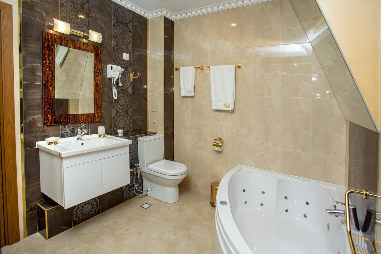 Hotel Green Garden Shumen Exterior photo
